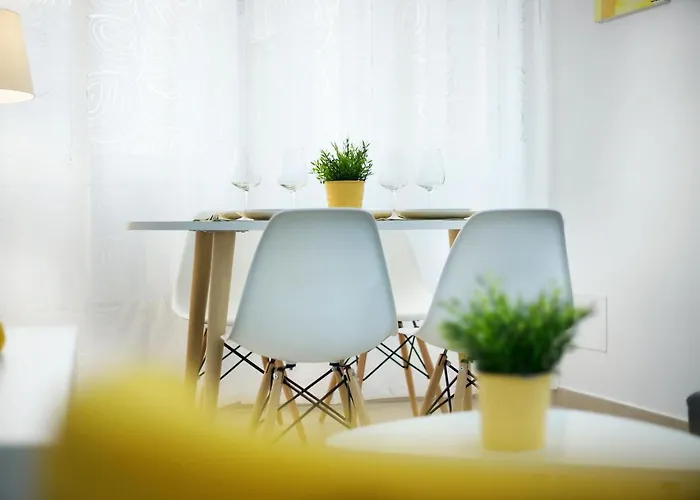 Apartamento Alonso De Palencia Center *